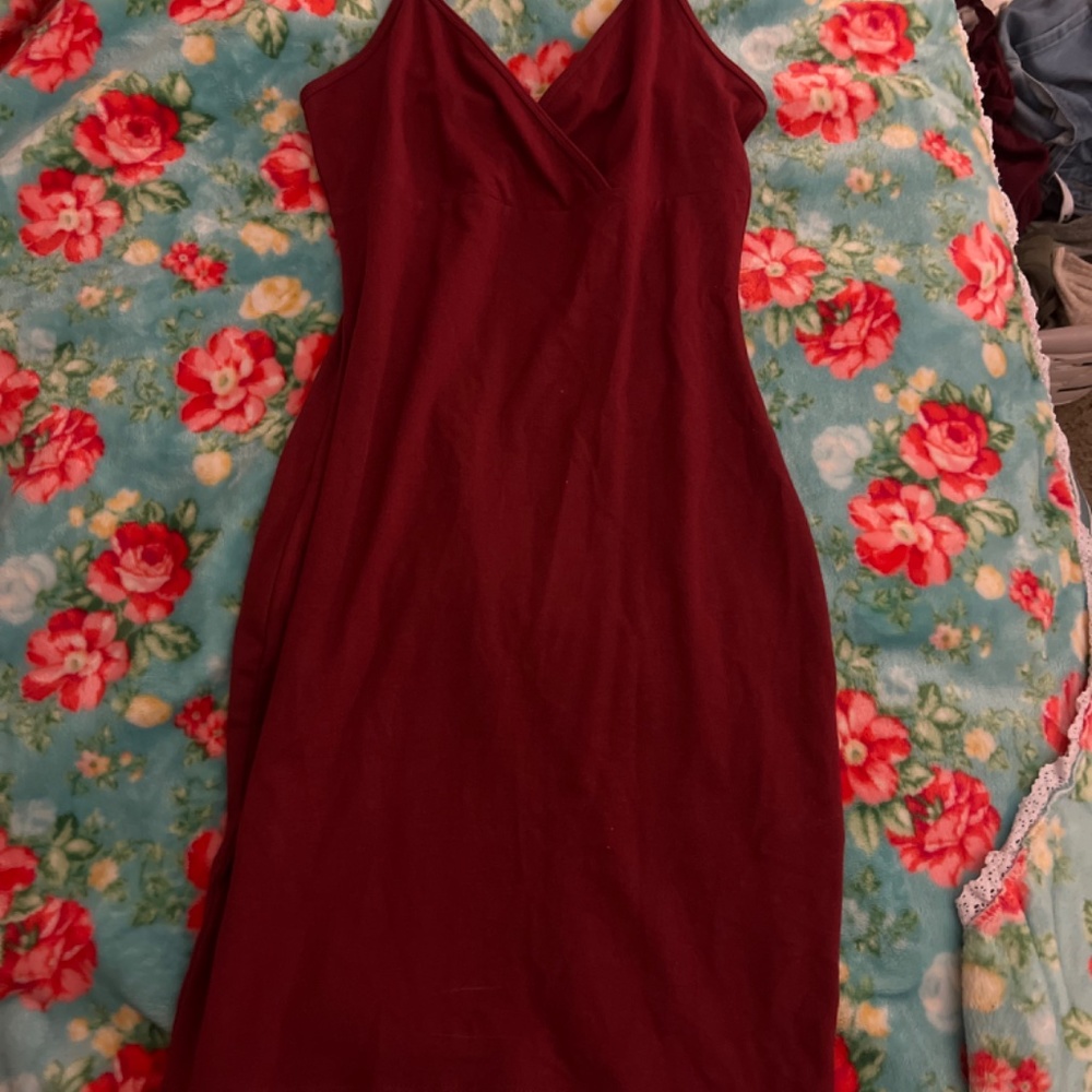 Dress - Picture 2 of 3